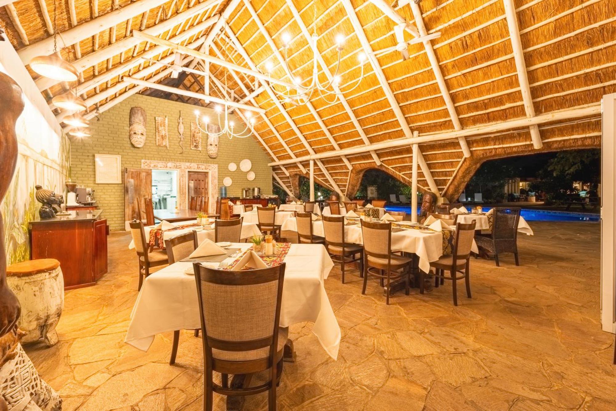 Bayete Guest Lodge Victoria Falls Dış mekan fotoğraf